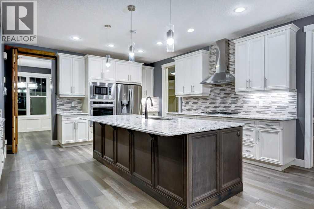 Single Family House for Sale in   Fortress Bay SW Springbank Hill Calgary 
