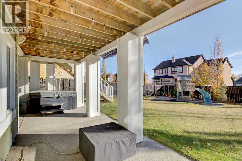 Single Family House for Sale in   Fortress Bay SW Springbank Hill Calgary 