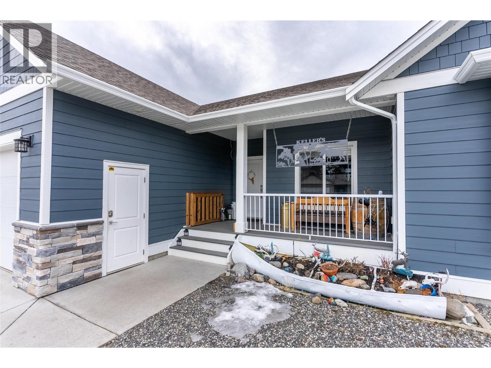 440 DALADON Drive, Logan Lake