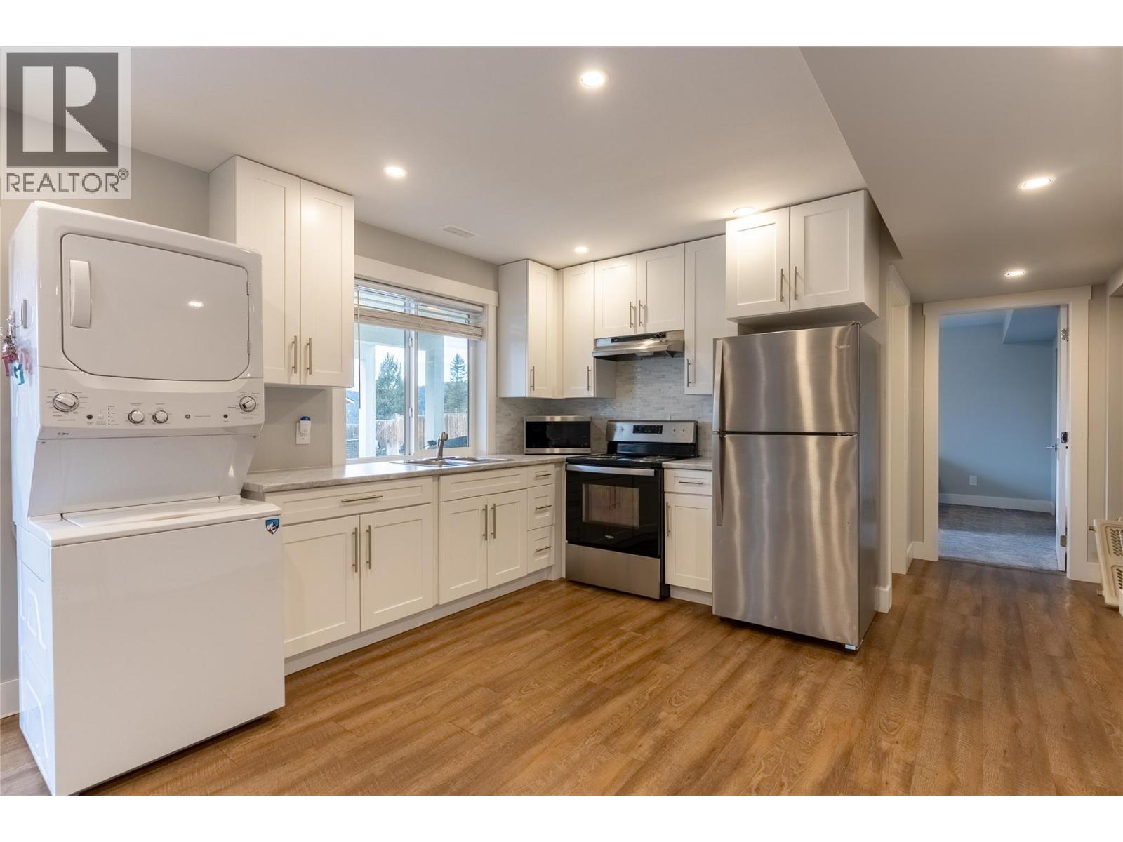 440 DALADON Drive, Logan Lake