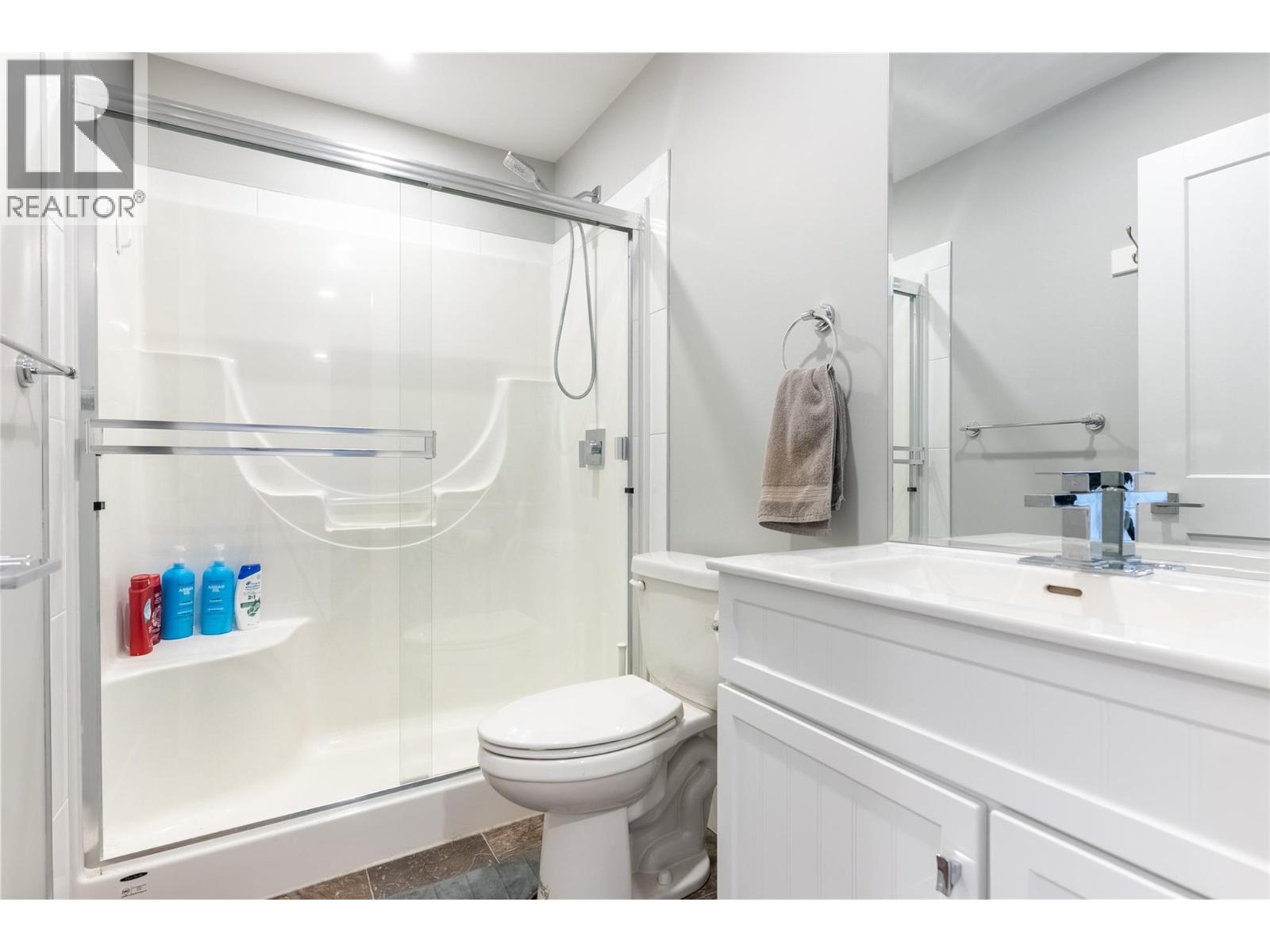 440 DALADON Drive, Logan Lake