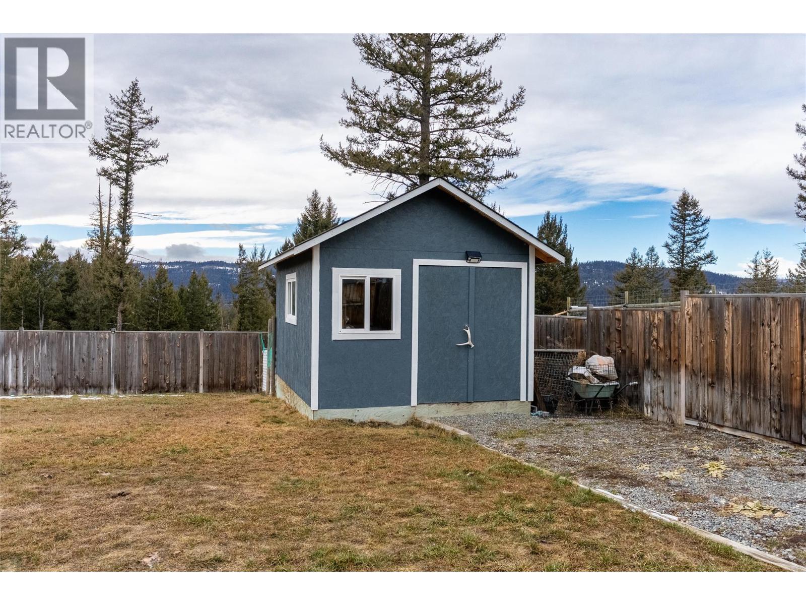 440 DALADON Drive, Logan Lake