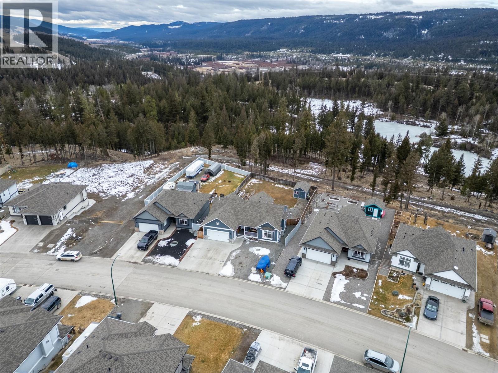 440 DALADON Drive, Logan Lake