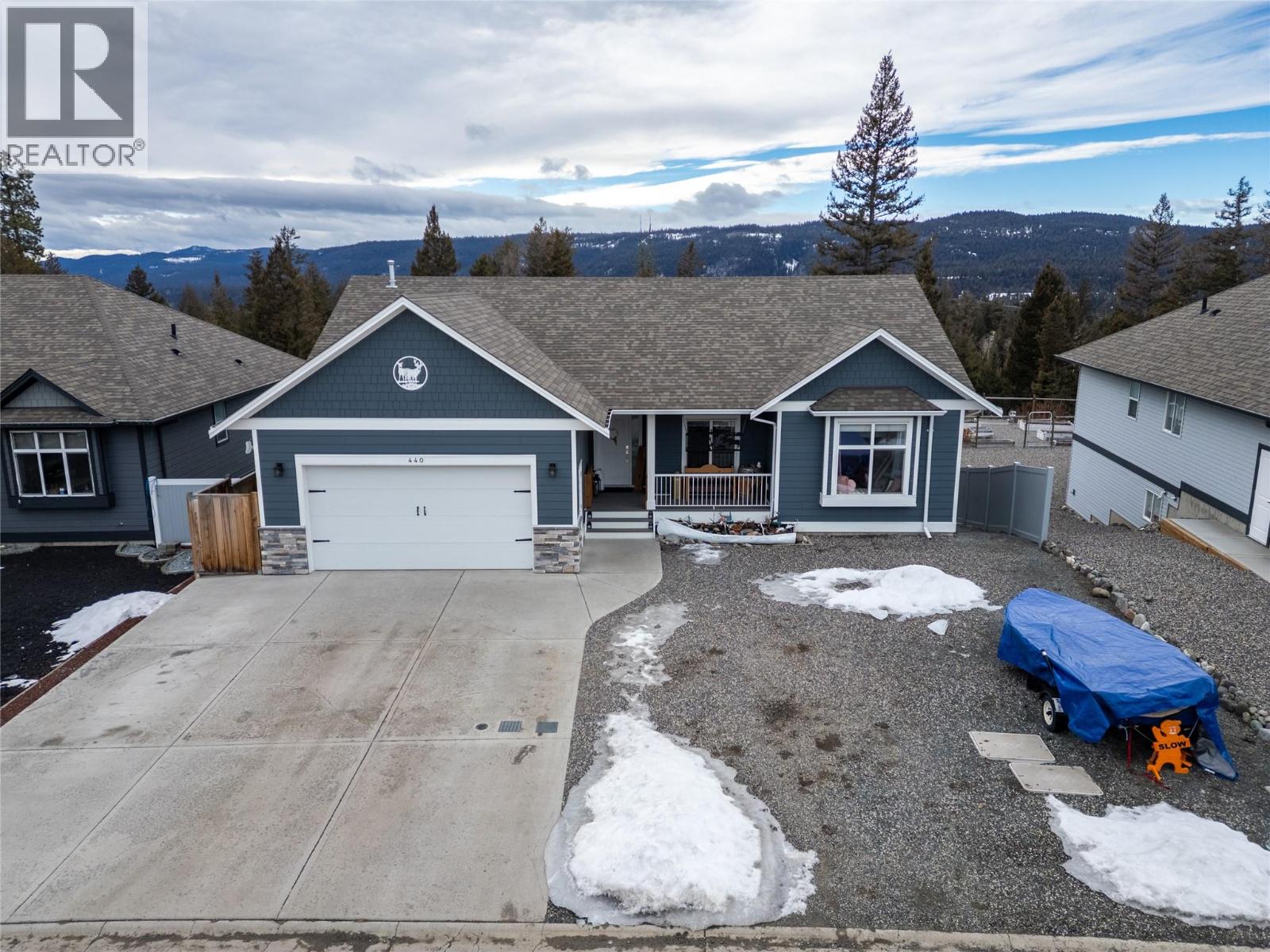 440 DALADON Drive, Logan Lake