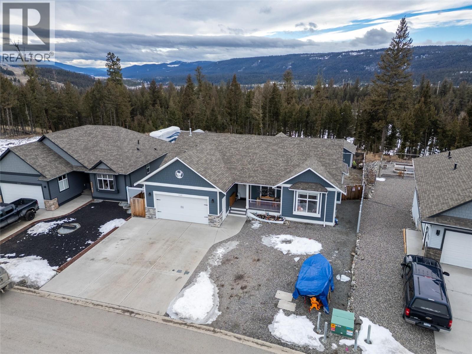 440 DALADON Drive, Logan Lake