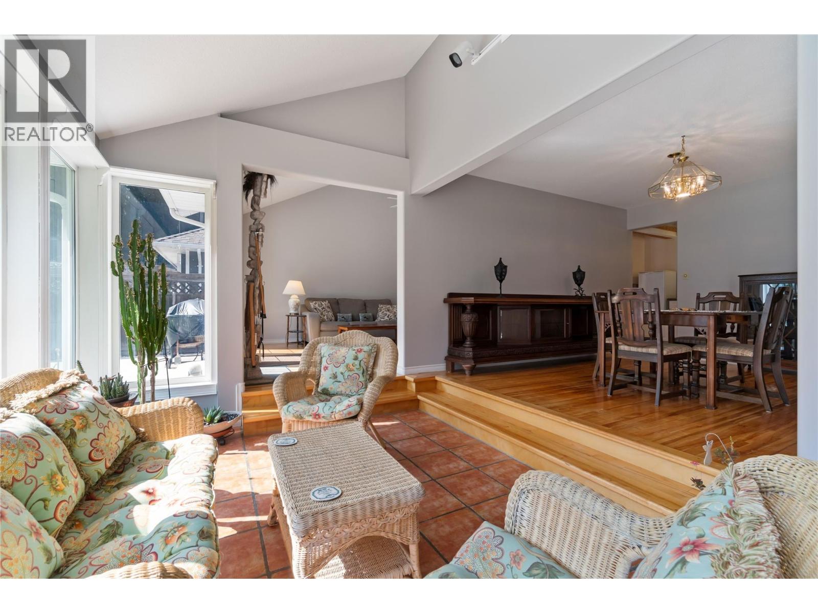 2572 Bayview Road, Blind Bay