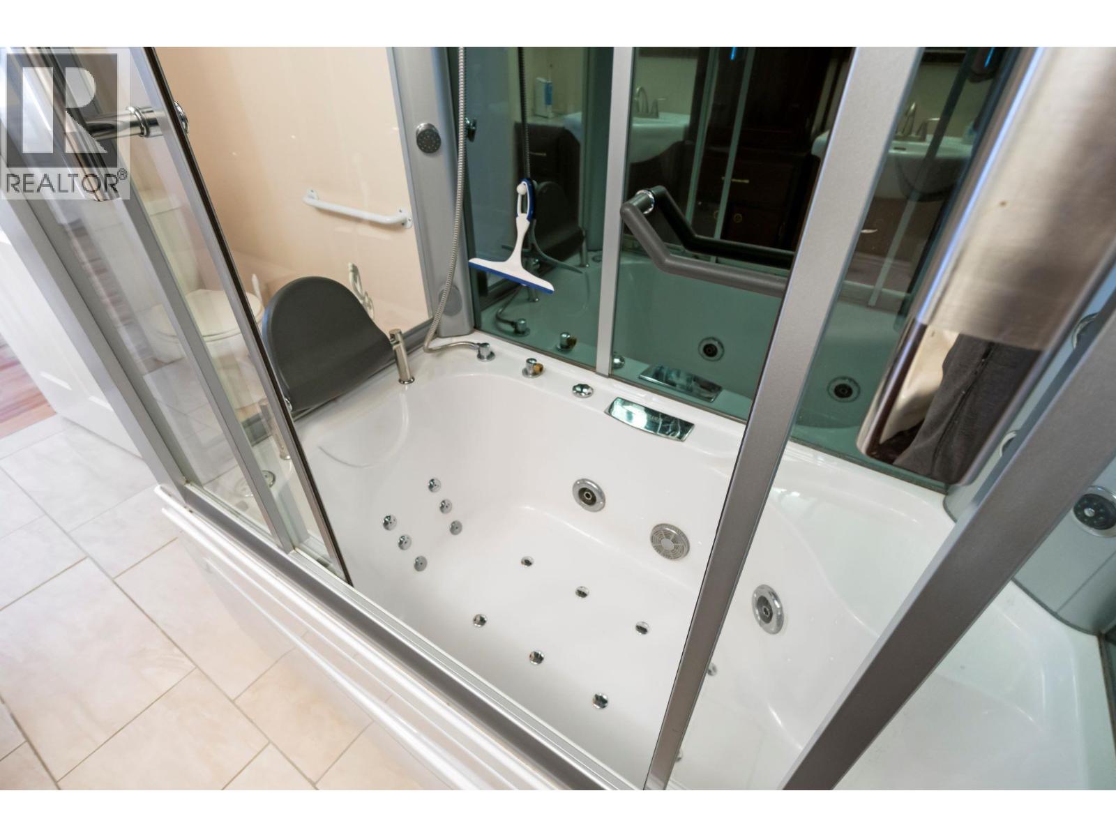 2572 Bayview Road, Blind Bay