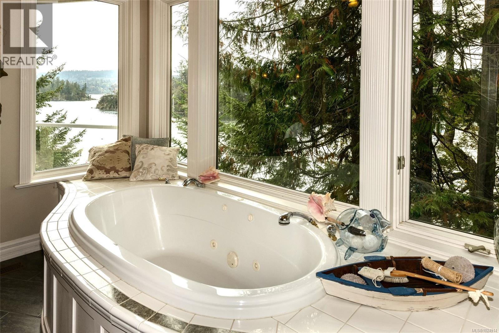  367 Long Harbour Road, Salt Spring