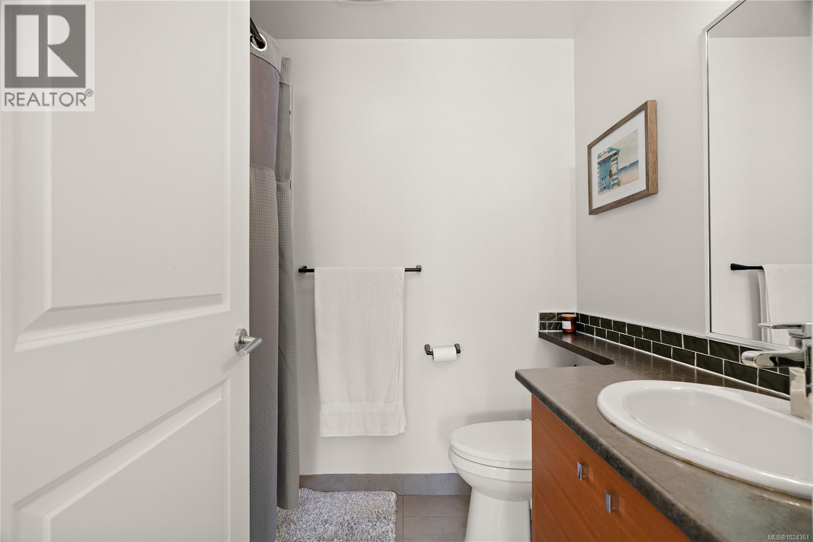 306 170 Nursery Hill Dr, View Royal