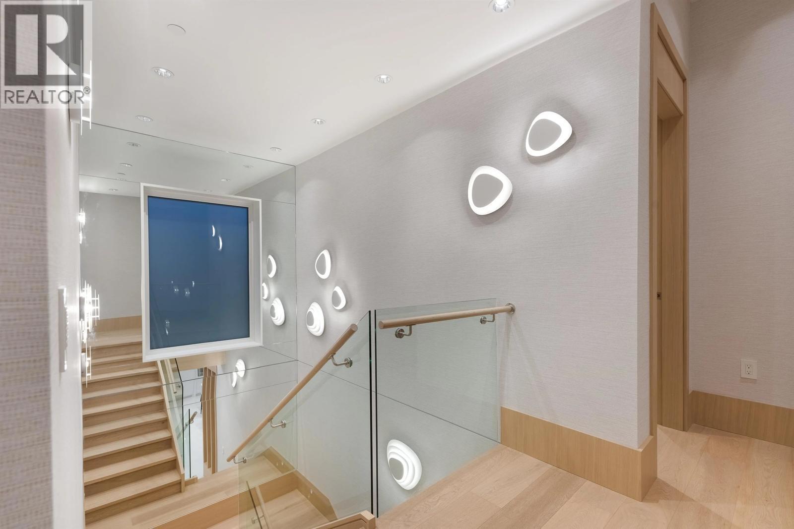 1 2128 W 21ST AVENUE, Vancouver