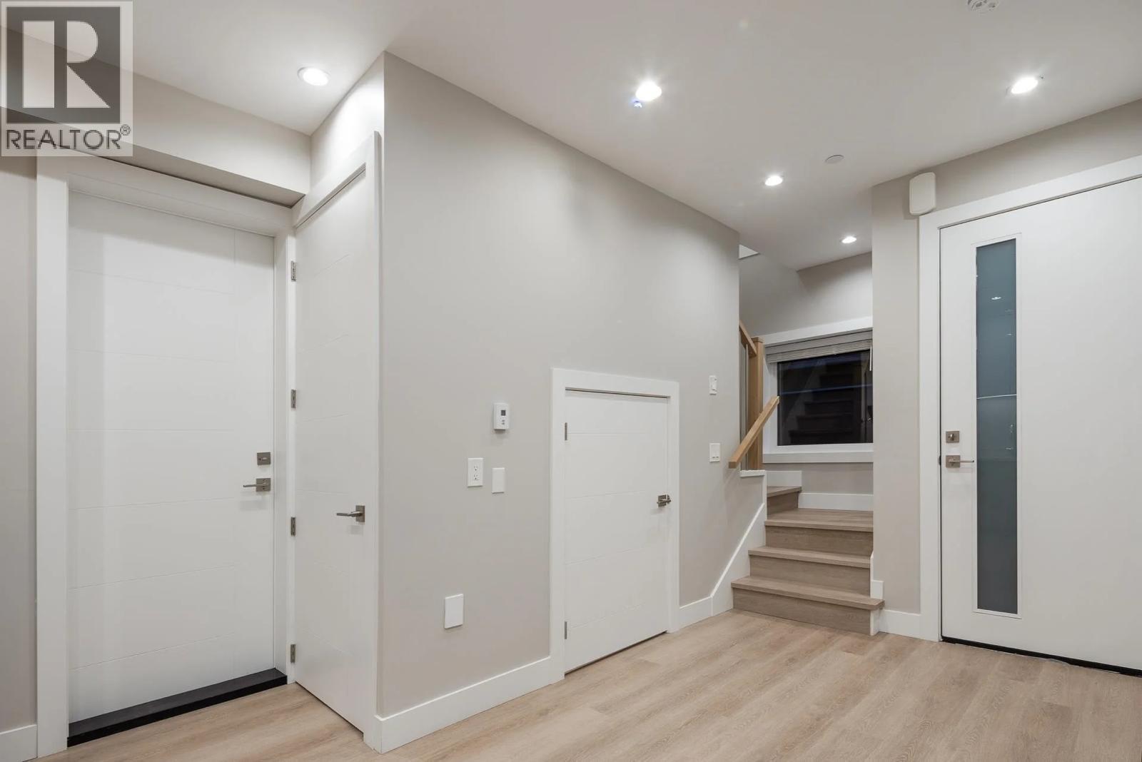 1 2128 W 21ST AVENUE, Vancouver