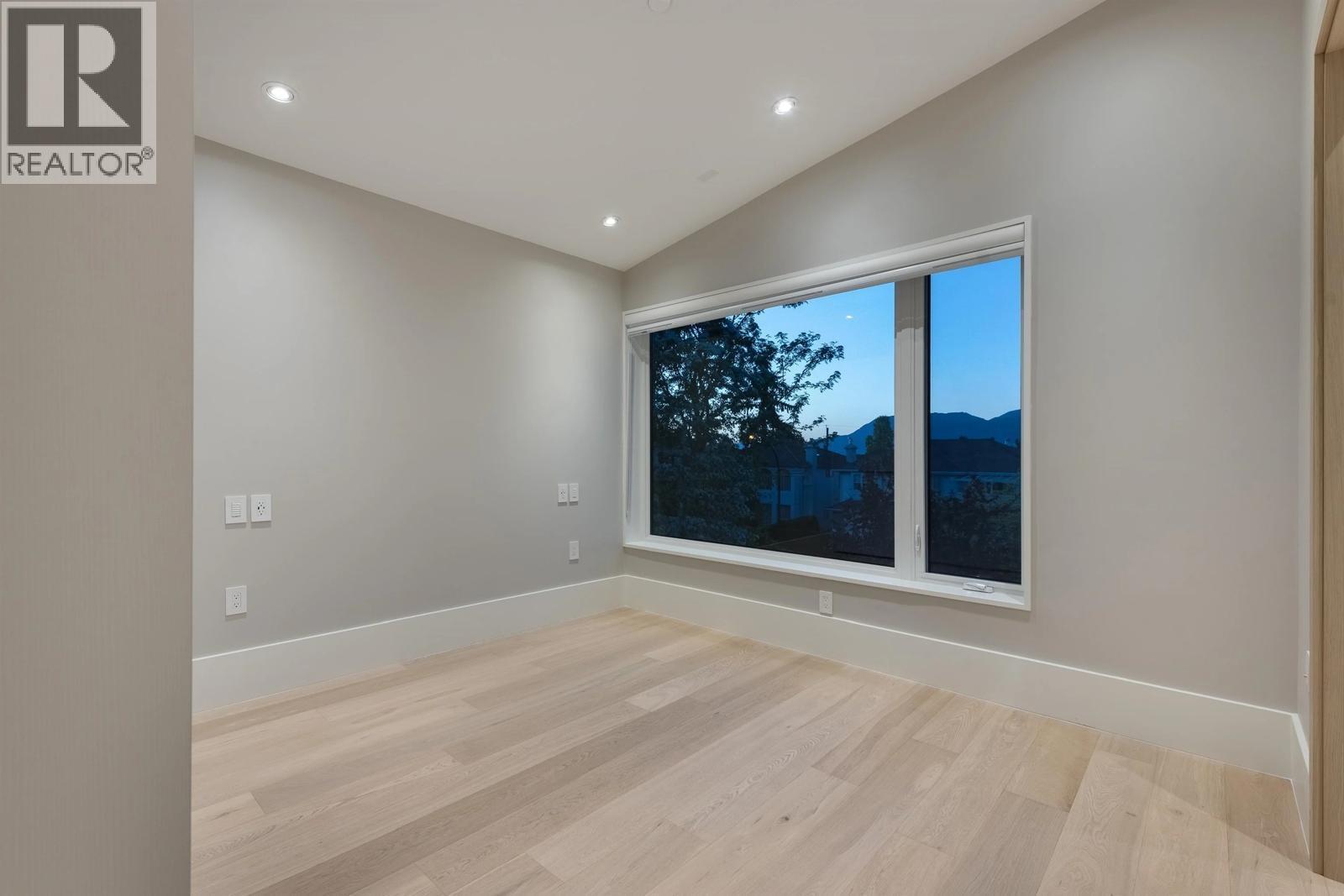 1 2128 W 21ST AVENUE, Vancouver