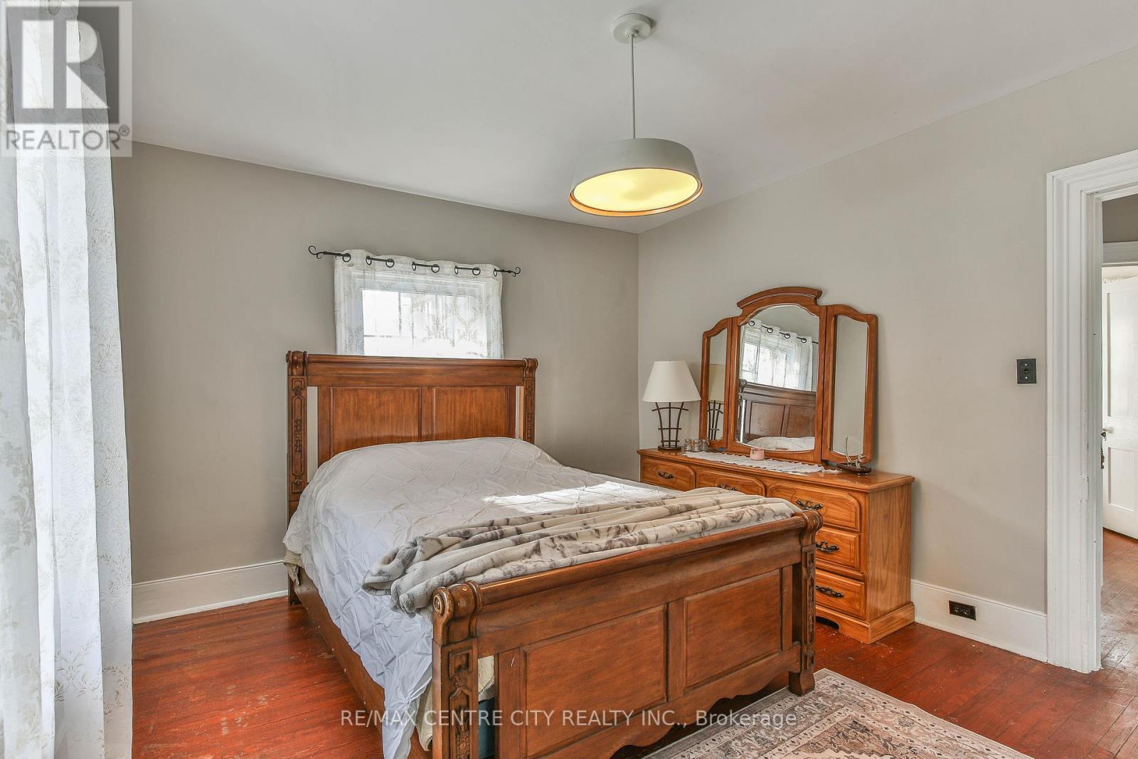 54 WILLIAM STREET Property Photo