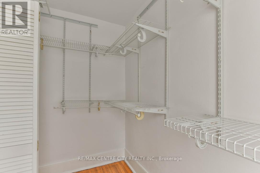 54 WILLIAM STREET - 29