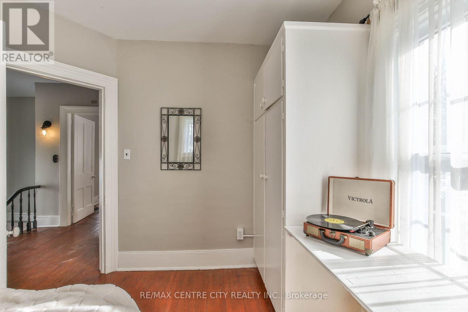 54 WILLIAM STREET Property Photo