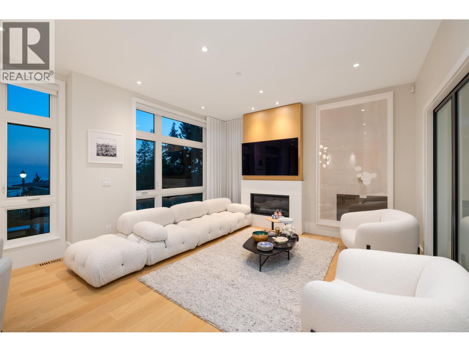 2993 BURFIELD PLACE, West Vancouver