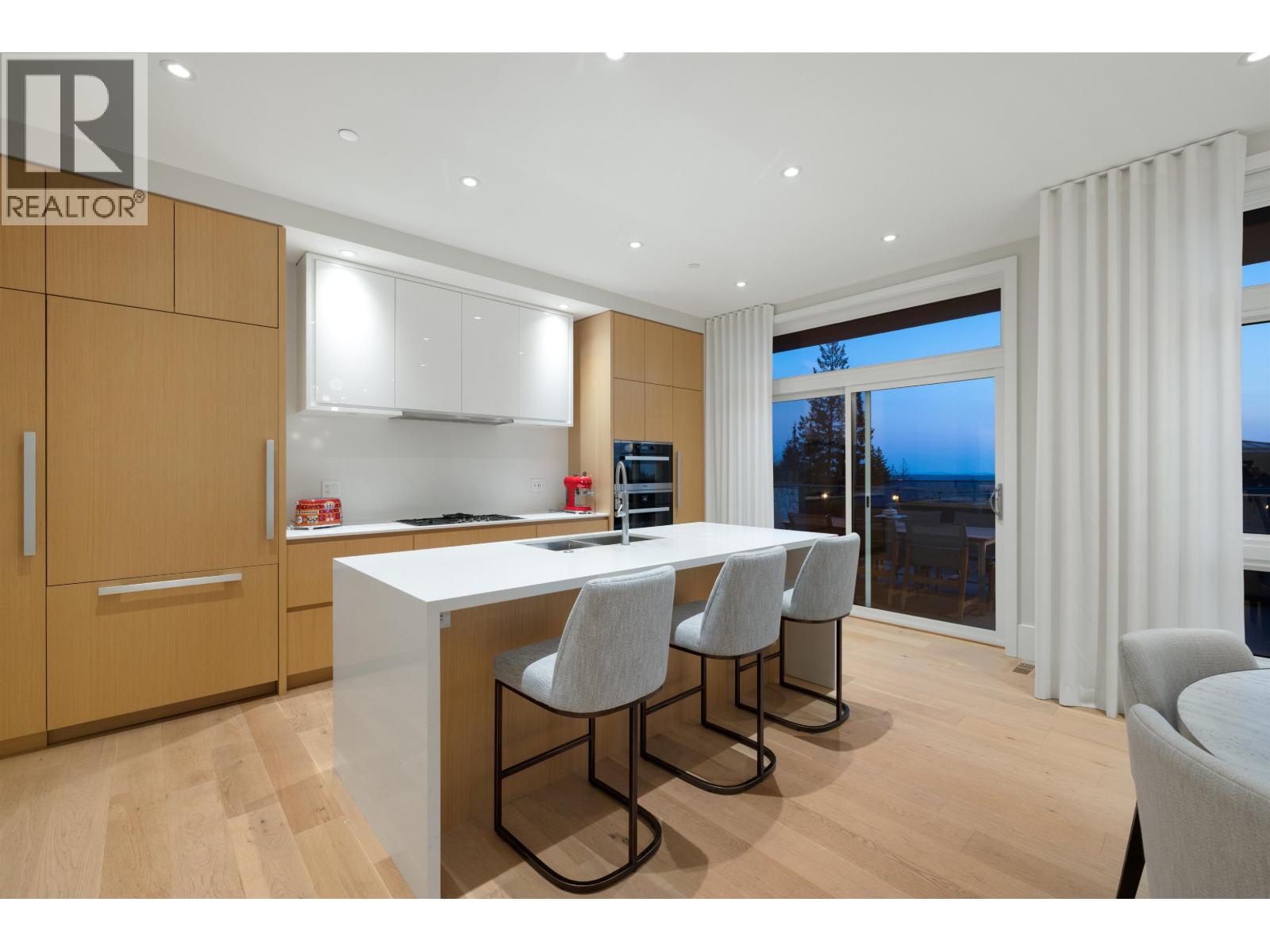 2993 BURFIELD PLACE, West Vancouver