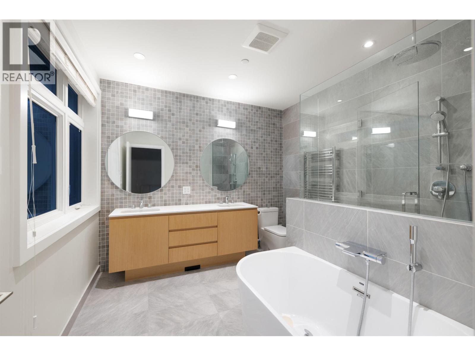 2993 BURFIELD PLACE, West Vancouver