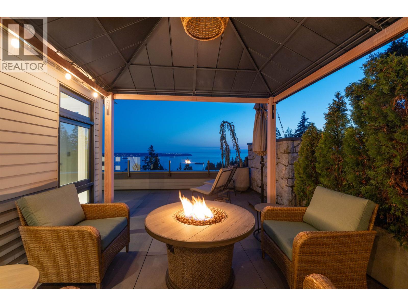 2993 BURFIELD PLACE, West Vancouver