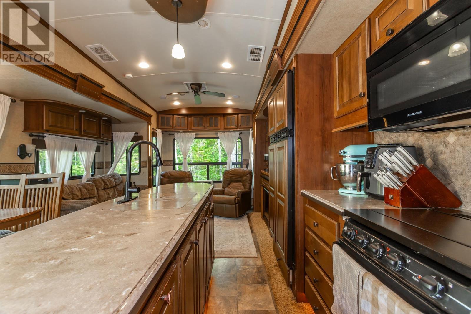 Property 26 of 45 of 83 Virginia Road