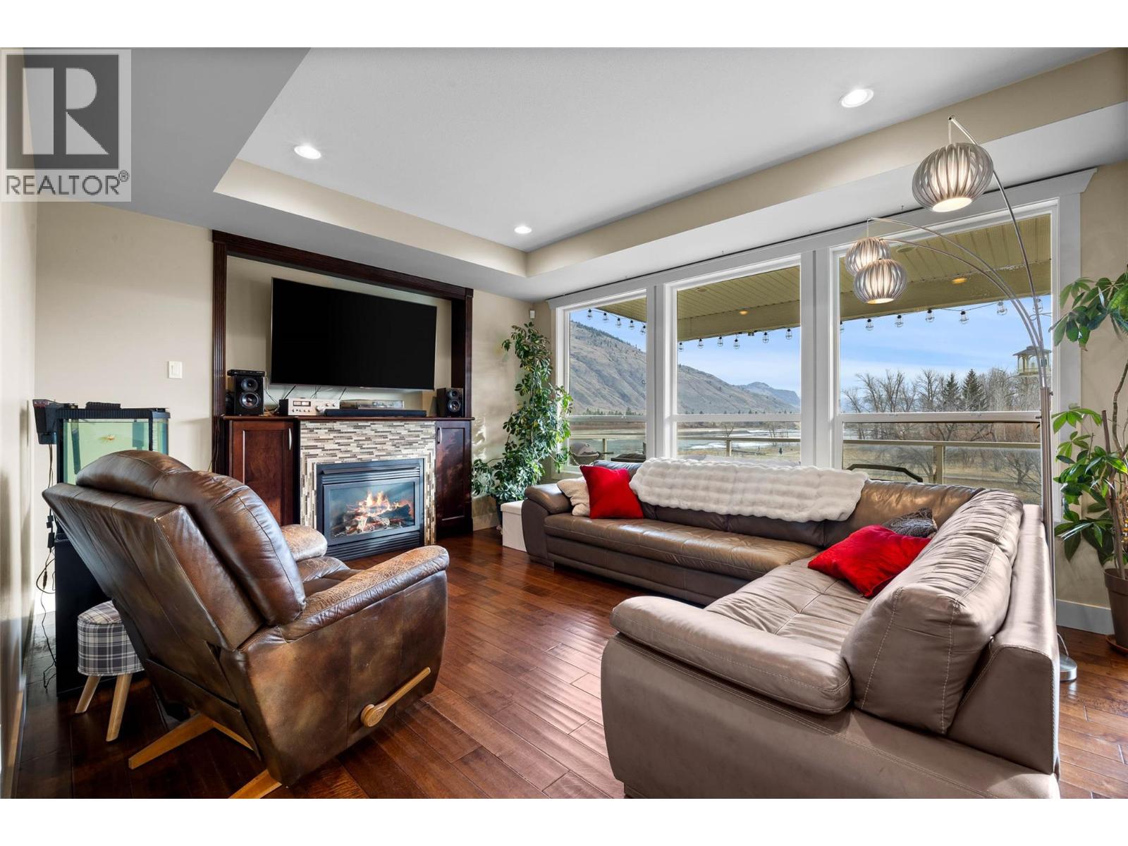 2748 Beachmount Crescent, Kamloops