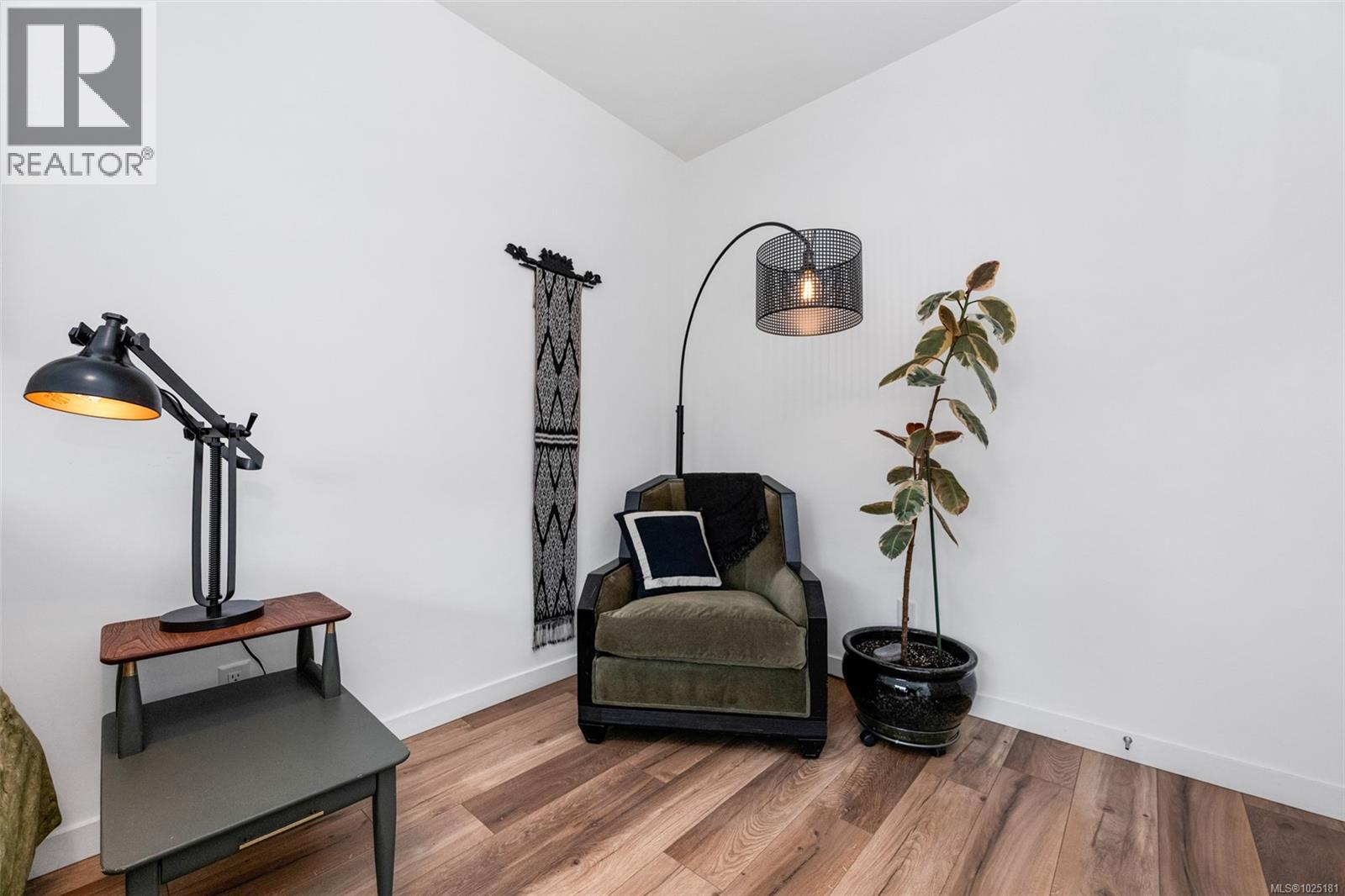 31 Saanich Ridge Dr, Central Saanich