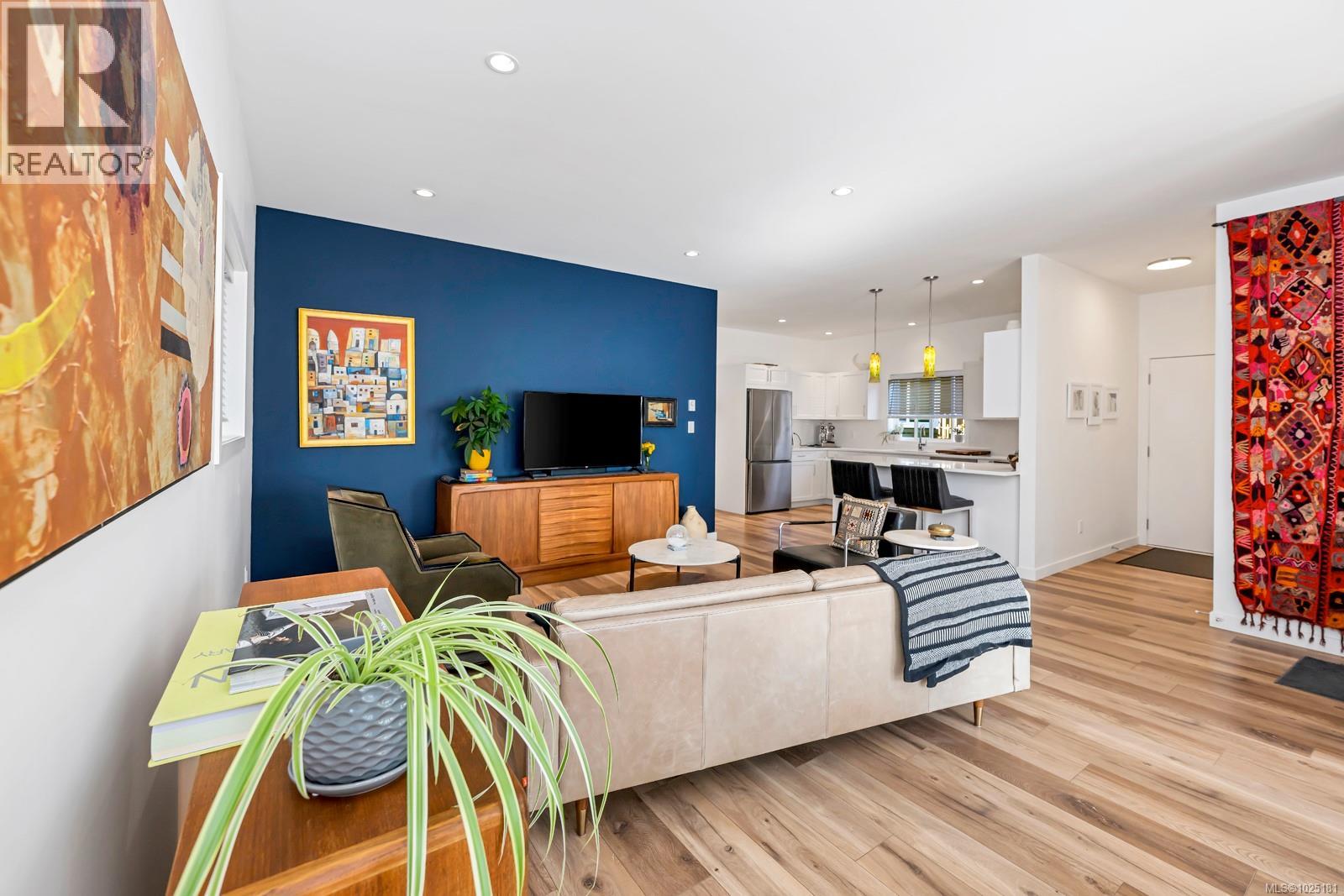 31 Saanich Ridge Dr, Central Saanich