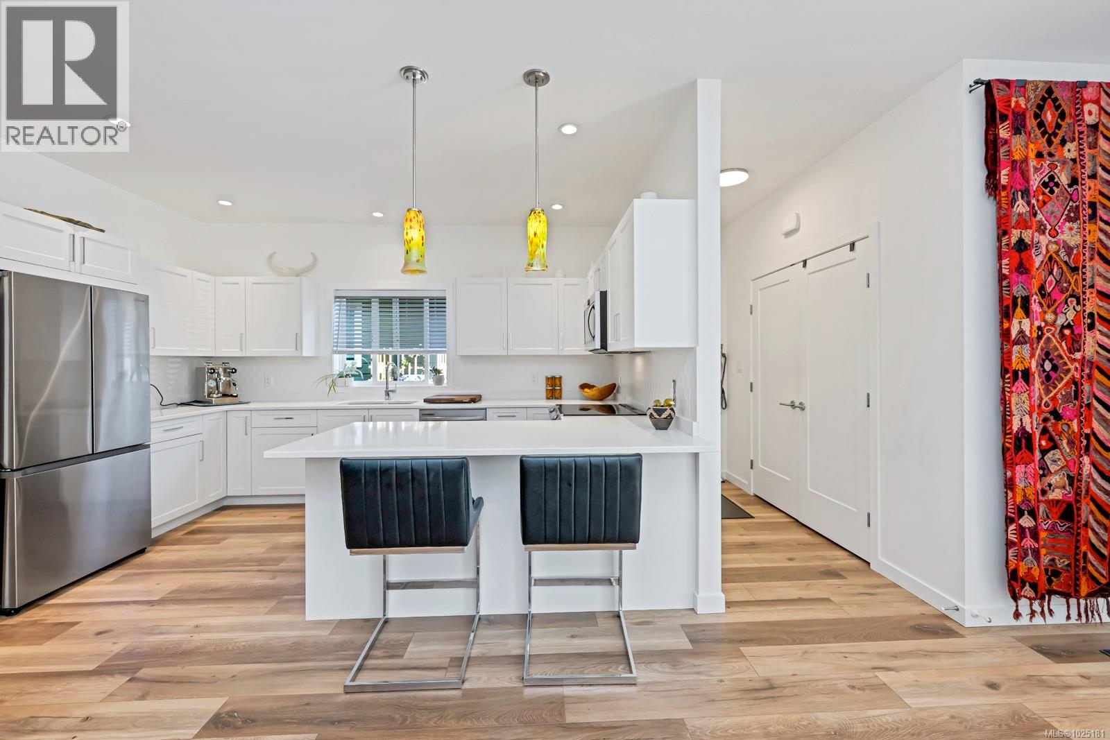 31 Saanich Ridge Dr, Central Saanich