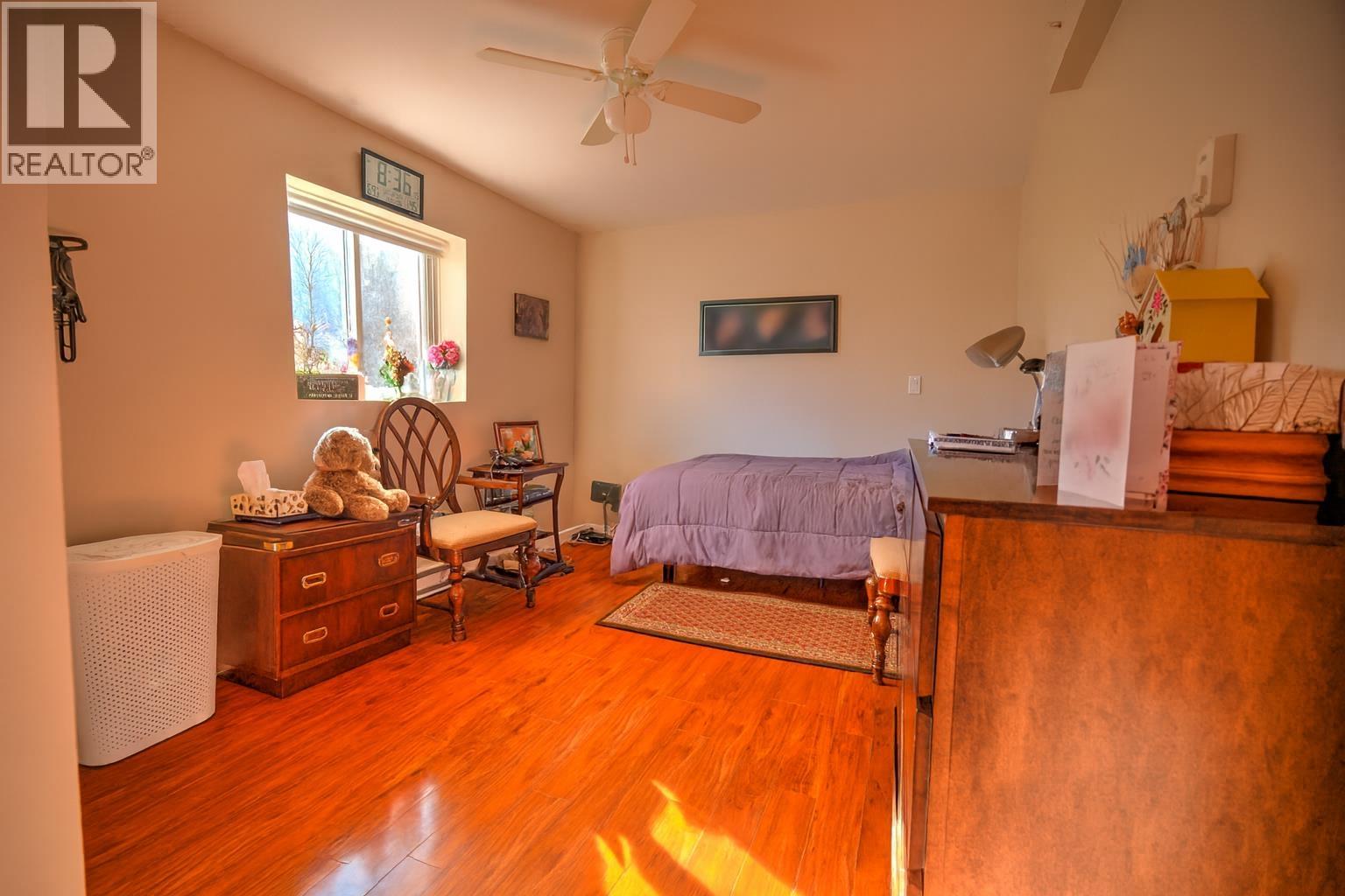 6373 HILLCREST PLACE, Prince George