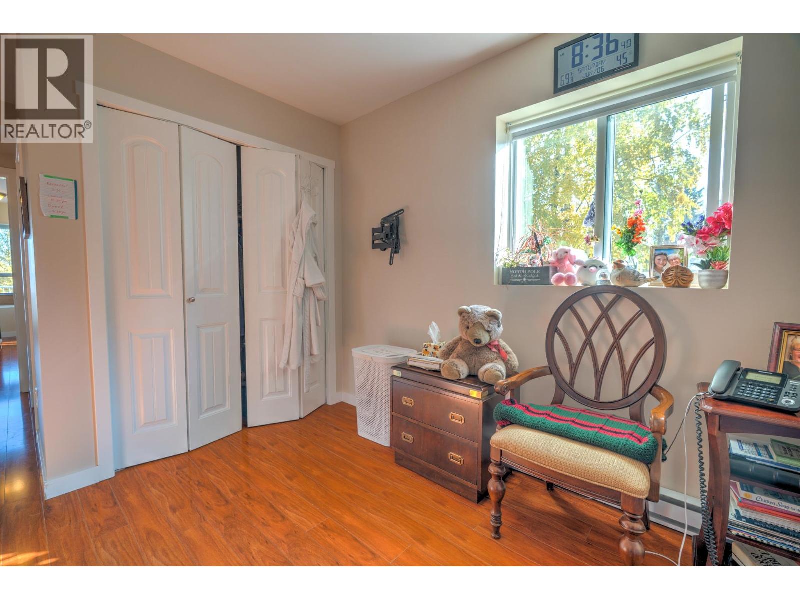 6373 HILLCREST PLACE, Prince George