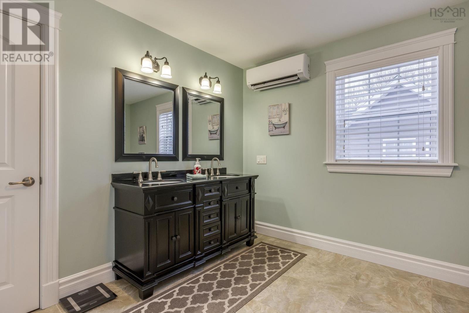 Property 43 of 50 of 1552 Ashlee Drive