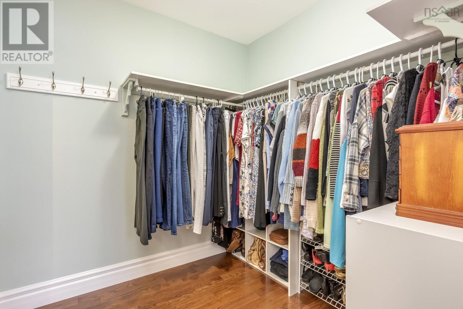 Property 45 of 50 of 1552 Ashlee Drive