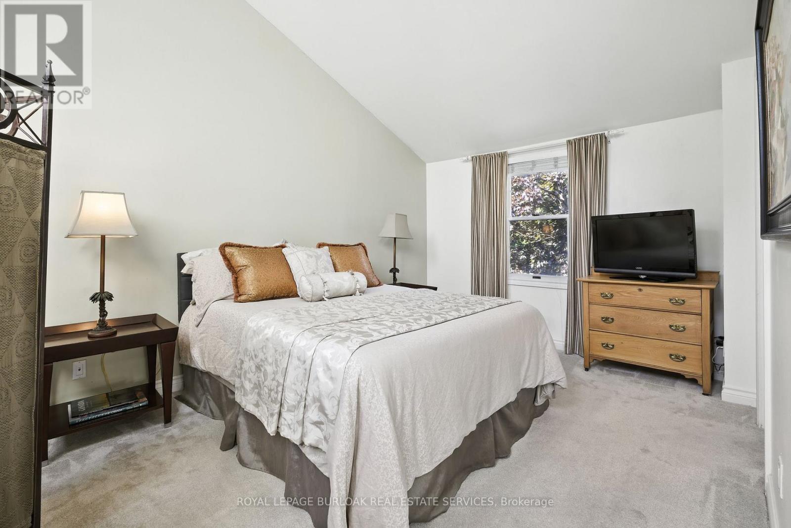 479 BLATHWAYTE LANE - 21