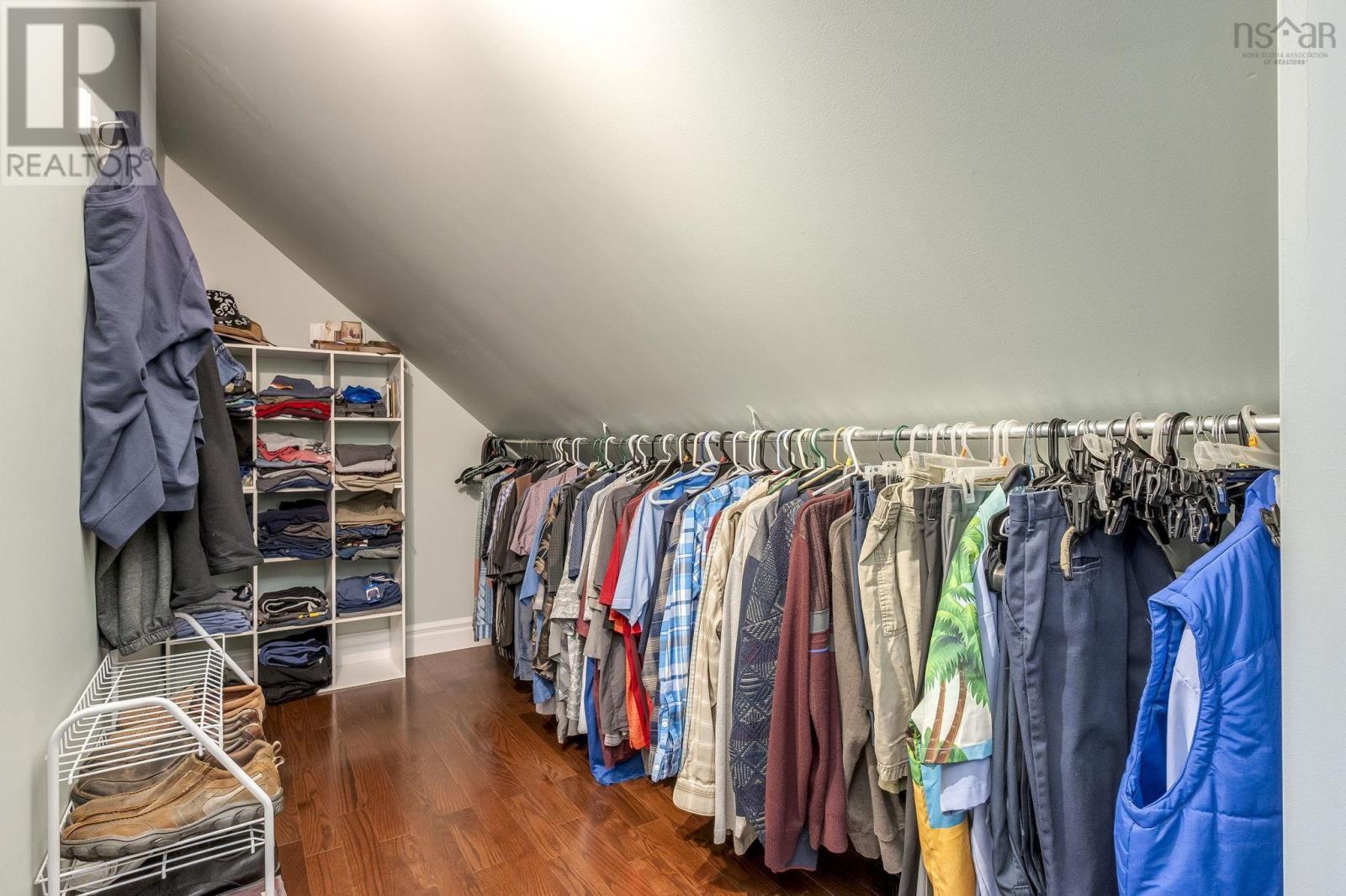 Property 46 of 50 of 1552 Ashlee Drive