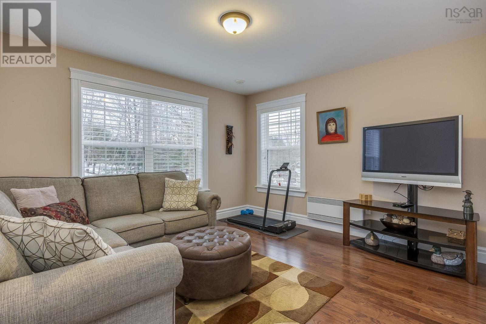 Property 32 of 50 of 1552 Ashlee Drive