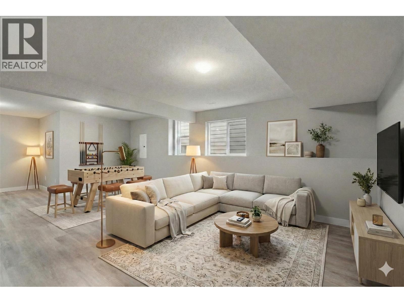 2064 SADDLEBACK Drive, Kamloops