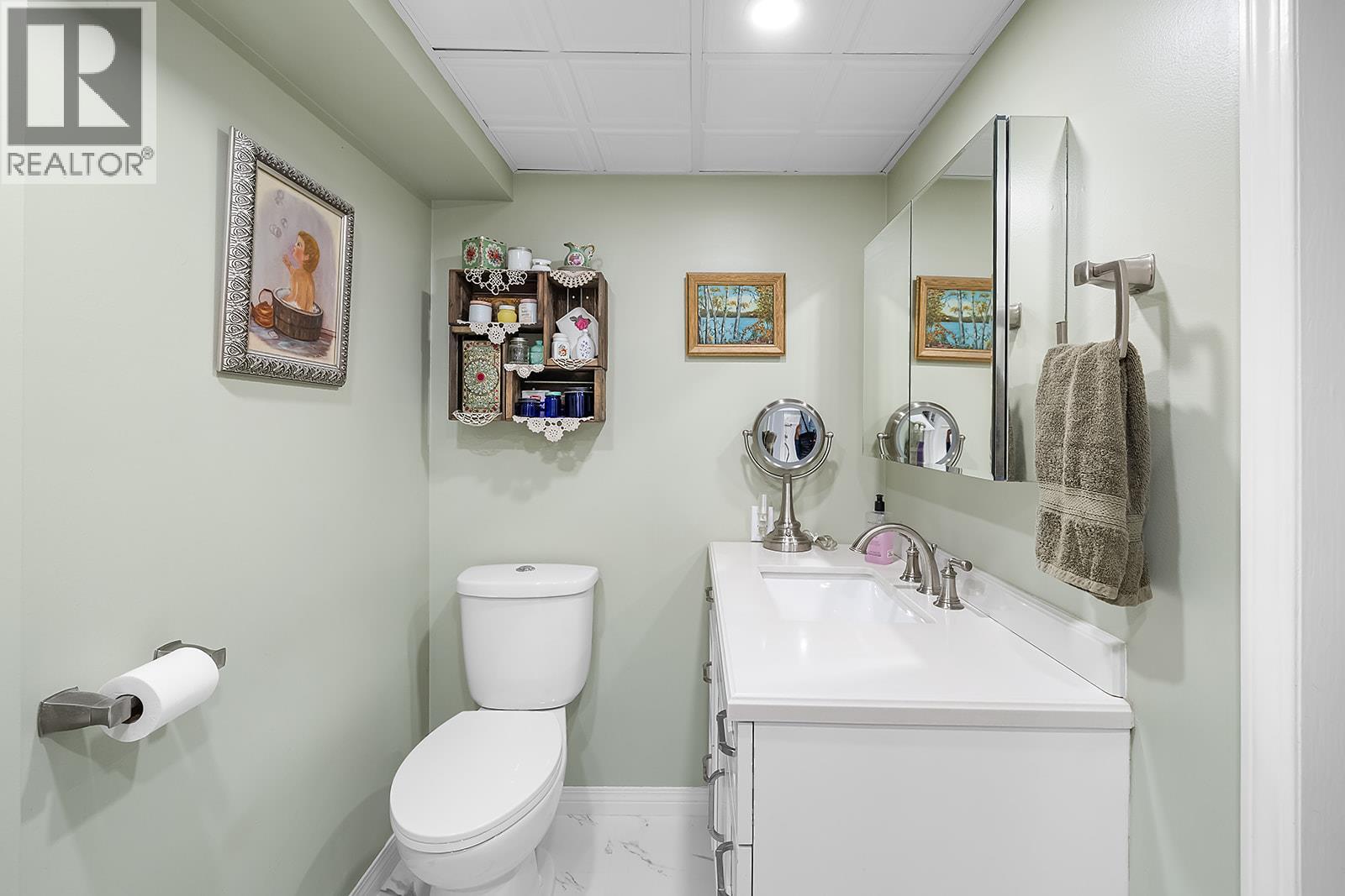 1220 CEDAR Street, Creston