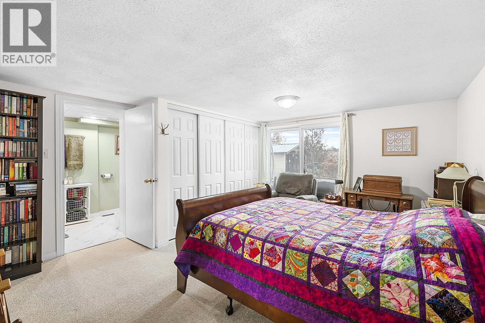 1220 CEDAR Street, Creston