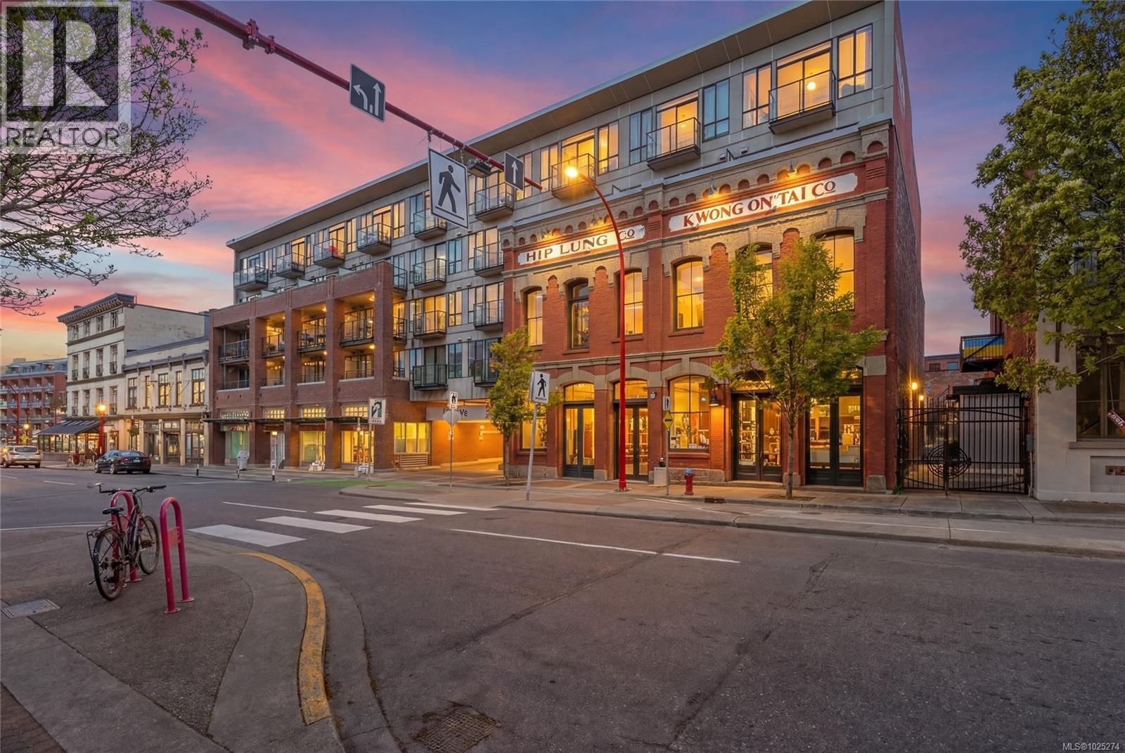 403 528 Pandora Avenue, Victoria