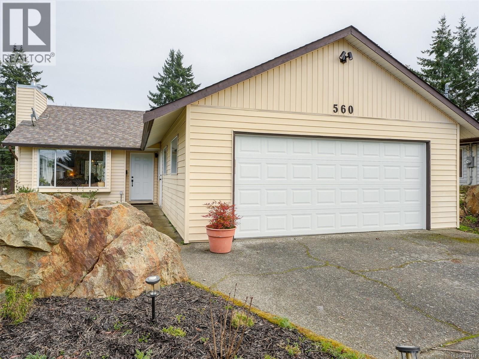  560 Atkins Avenue, Langford