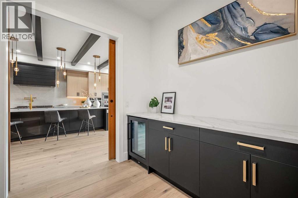 Single Family House for Sale in   Street SW Shaganappi Calgary 