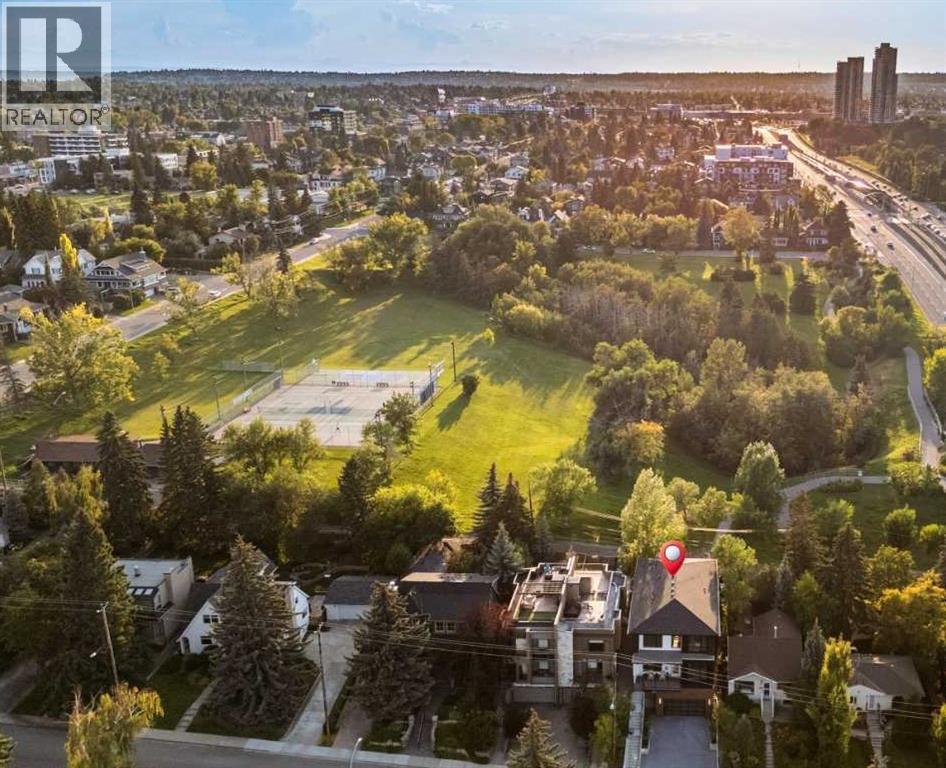 Single Family House for Sale in   Street SW Shaganappi Calgary 