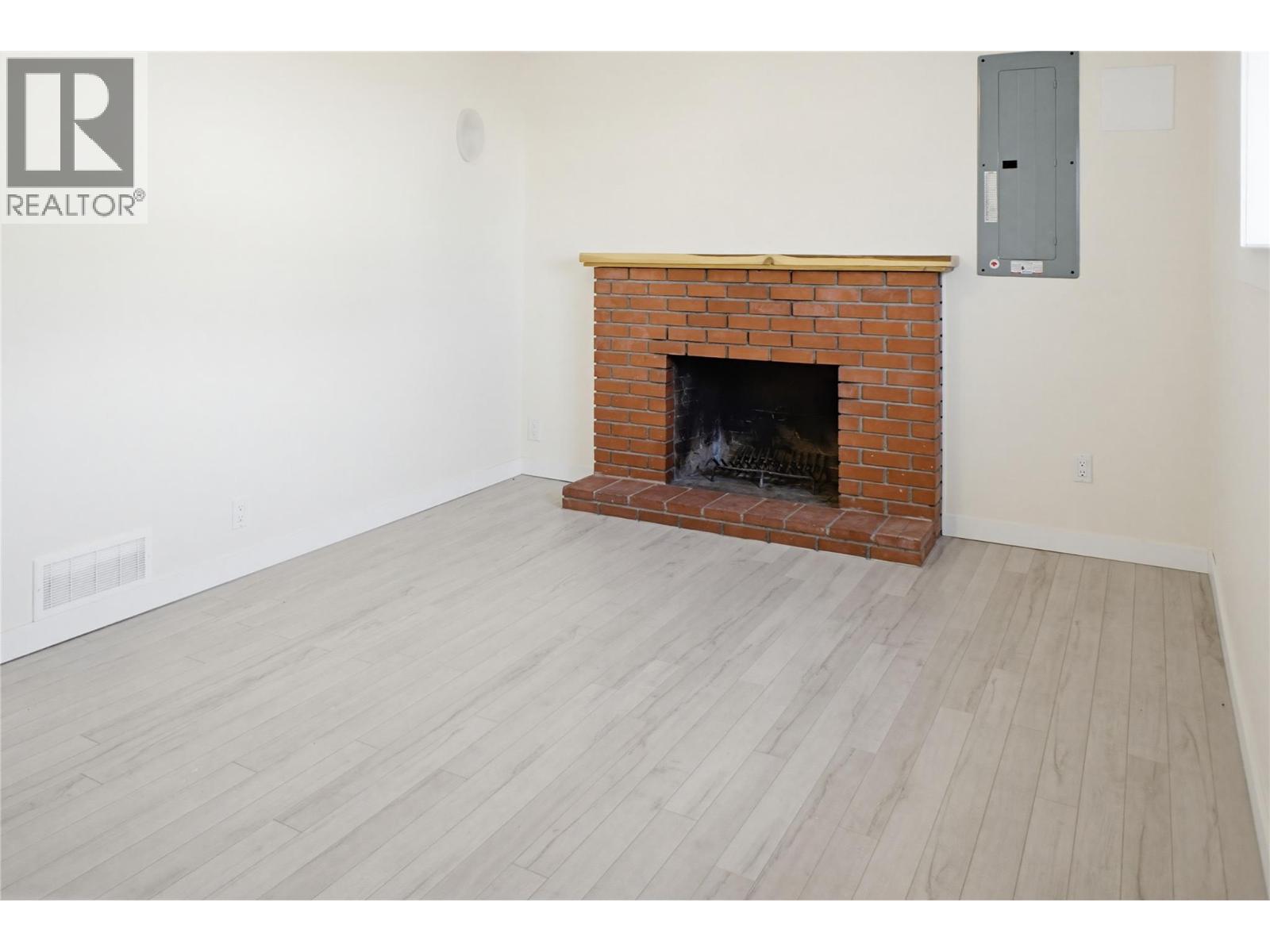 1271 KIMBERLEY CRESCENT - 24