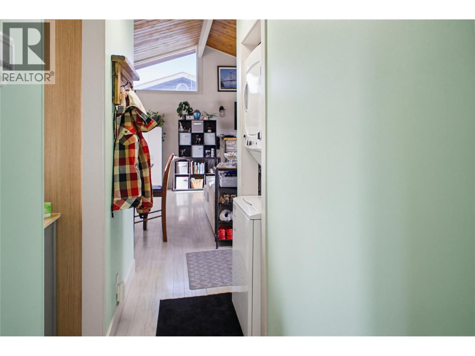 1271 KIMBERLEY CRESCENT - 14