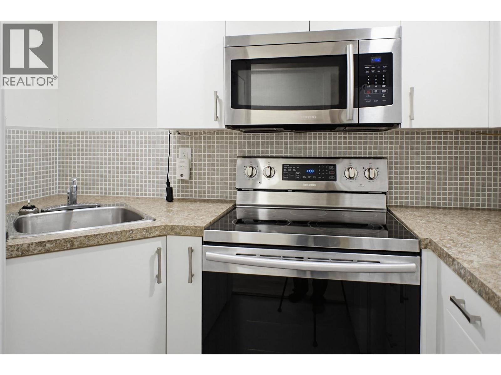 1271 KIMBERLEY CRESCENT - 21