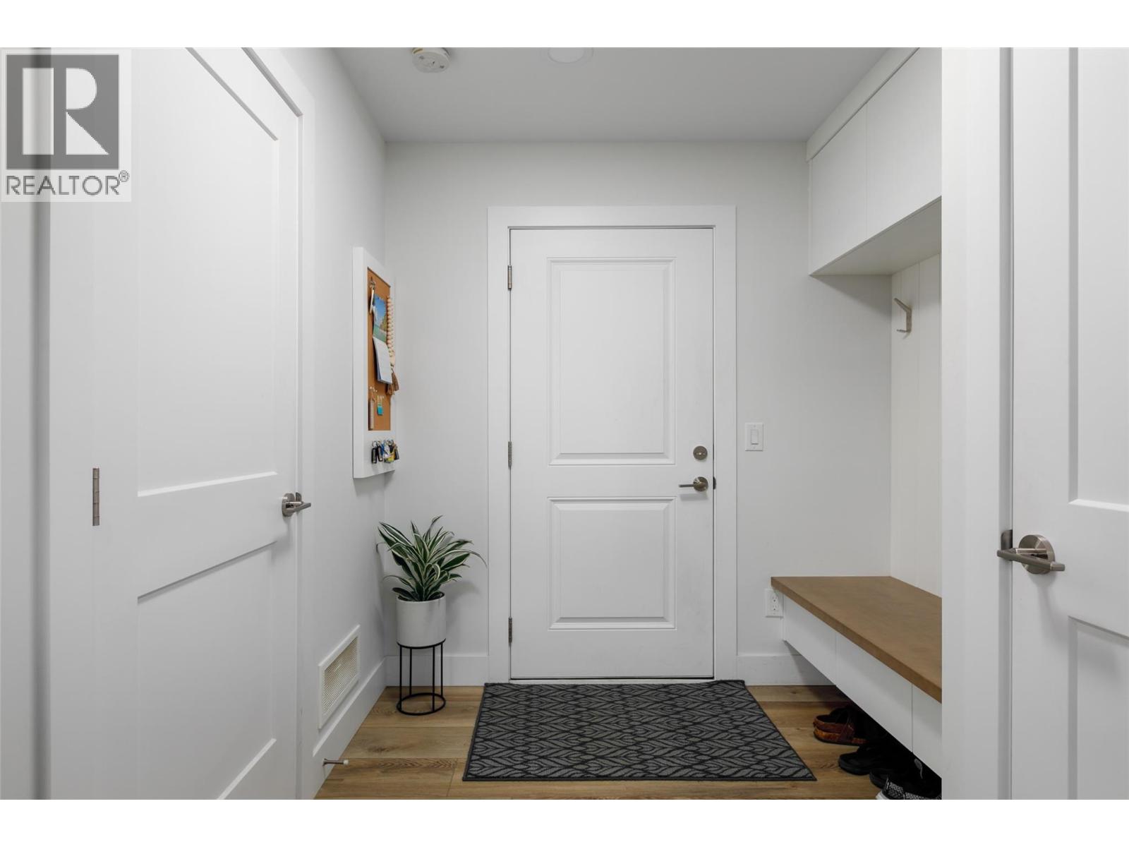  865 Patterson Avenue, Kelowna