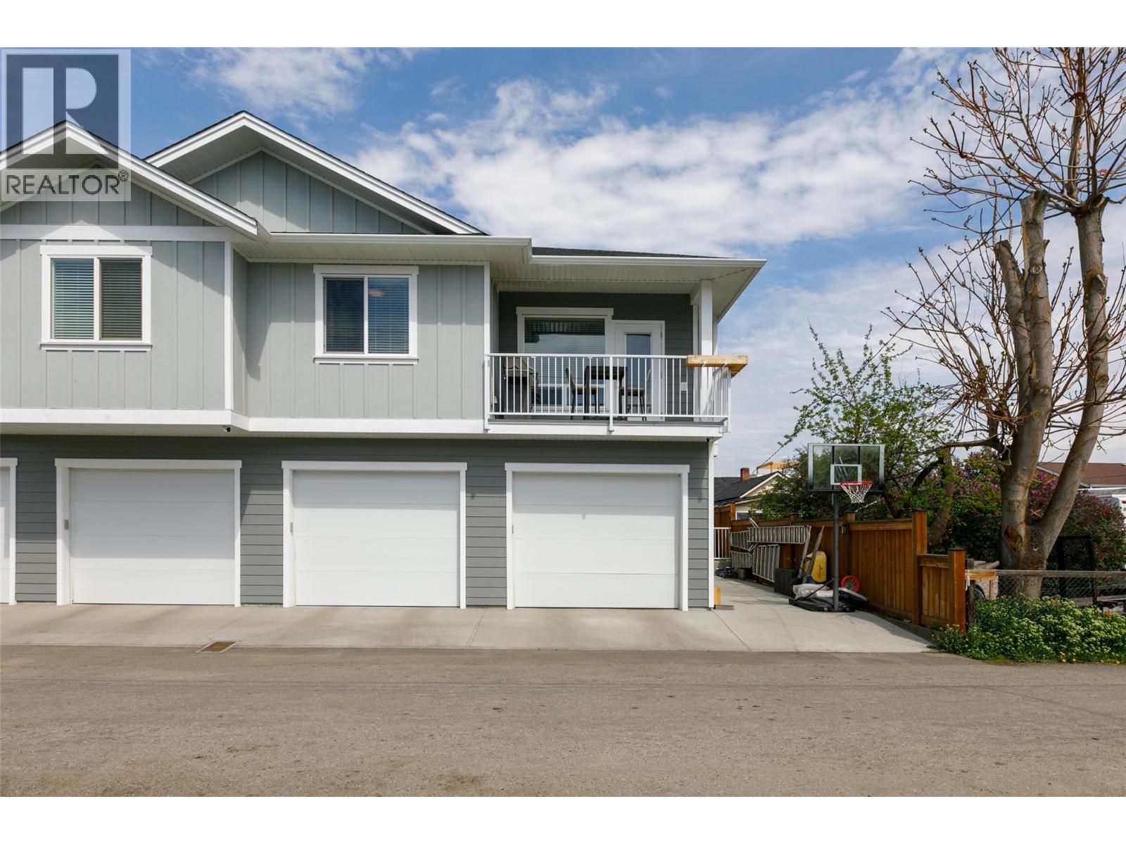  865 Patterson Avenue, Kelowna