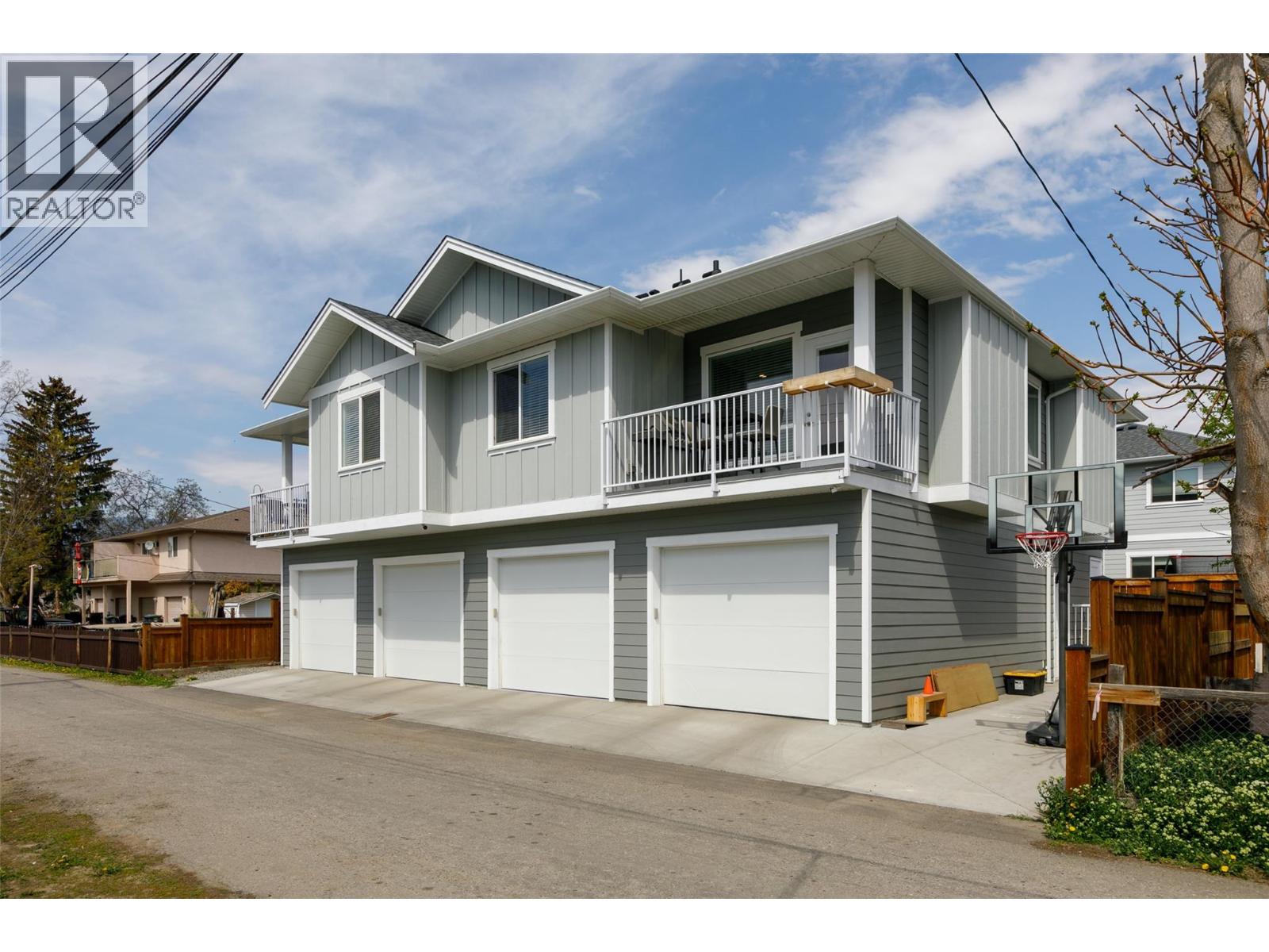  865 Patterson Avenue, Kelowna
