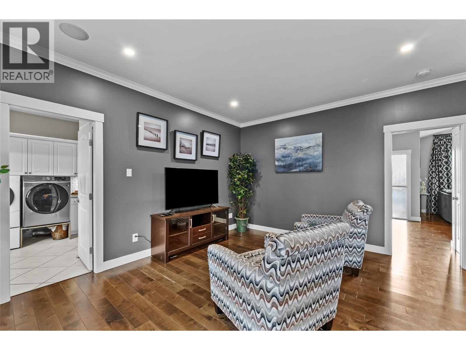 1052 QUAIL DRIVE - 9