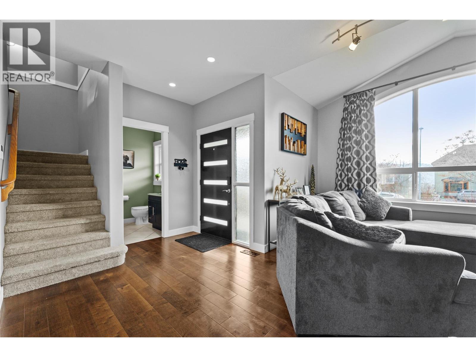 1052 QUAIL DRIVE - 11